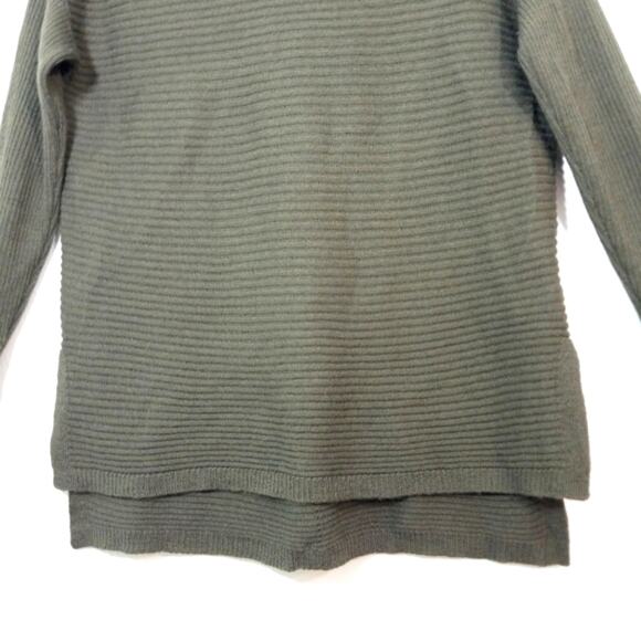 Tahari olive high low wool blend ribbed sweater L - Picture 4 of 10